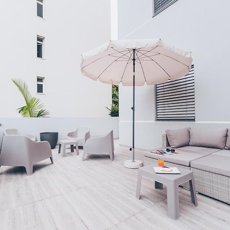 Elephant 2Br Apartment With Terrace, Side Sea View And Pool Access Funchal  Exteriér fotografie